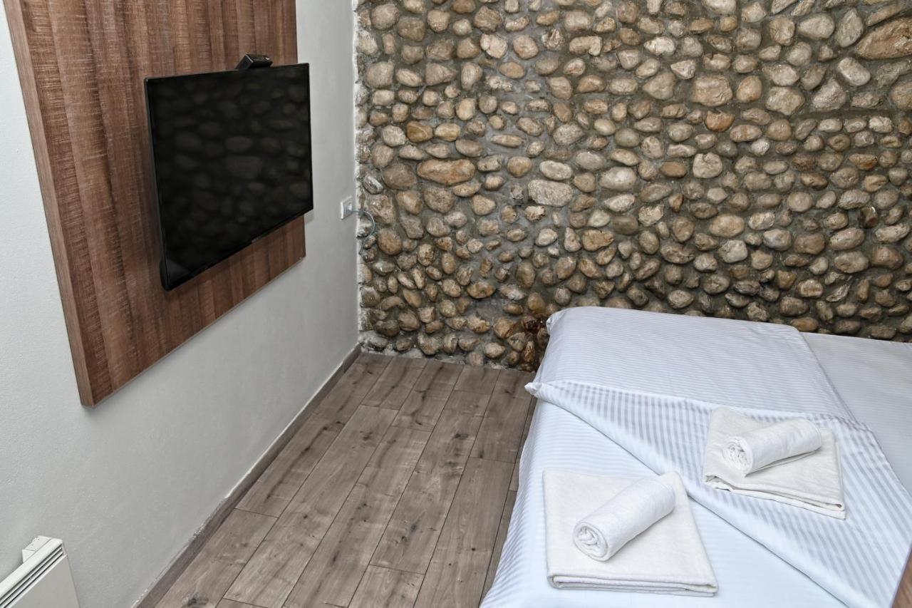 Jazina Hotel Trebinje Exterior foto